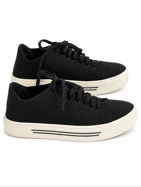 Steve Madden Black Knit Platform Sneakers